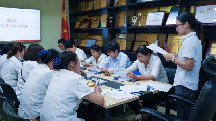 百尺杆头再跃进——保洁管理组培训现场直击