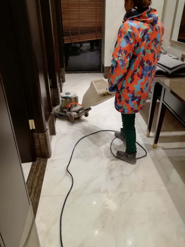 大理石地面如何清洁